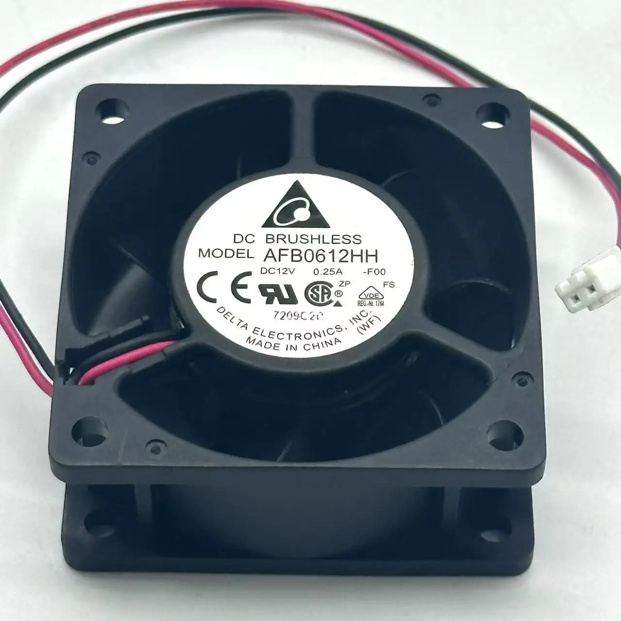 

Delta Electronics AFB0612HH DC 12V 0.25A 60x60x25mm 2-Wire Server Cooling Fan