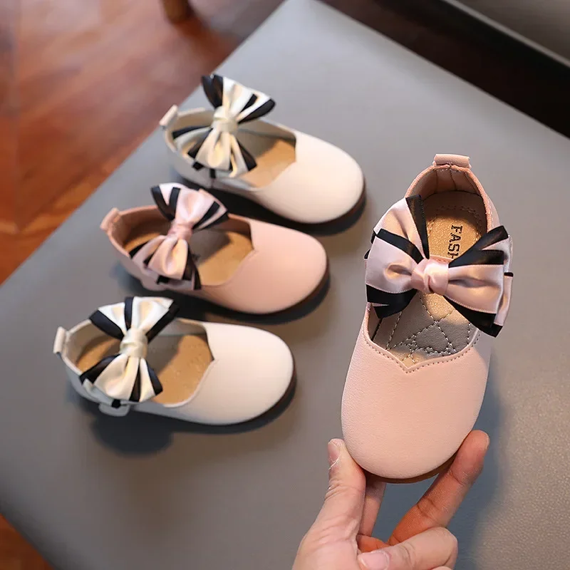 Girls Cute Color Matching Bow Princess Shoes Children Solid Color Leather Shoes for Party Wedding Baby Soft Soled Walking Shoes