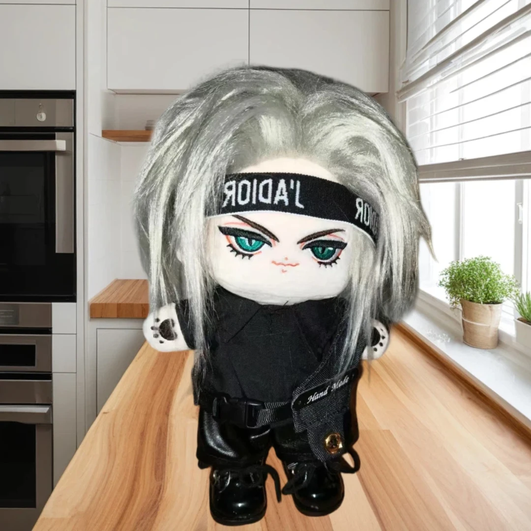 Stuffed 20cm Game Final Fantasy Sephiroth Plushies Toy for Kids and Adults Kawaii Cosplay Cotton Doll Dress Up Birthday Gift