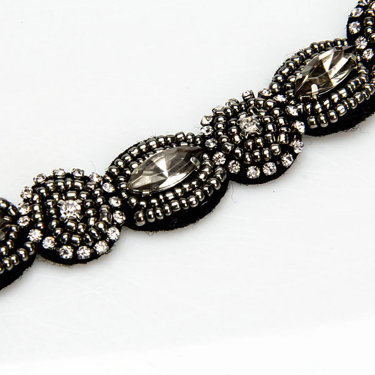 ที่คาดผมวินเทจสีดำประดับลูกปัดสไตล์เรโทร  ที่คาดผมเจ้าสาวสุดชิคสำหรับผู้หญิงและเด็กผู้หญิง  งานปาร์ตี้ งานแต่งงาน  เครื่องประดับผมผู้หญิง