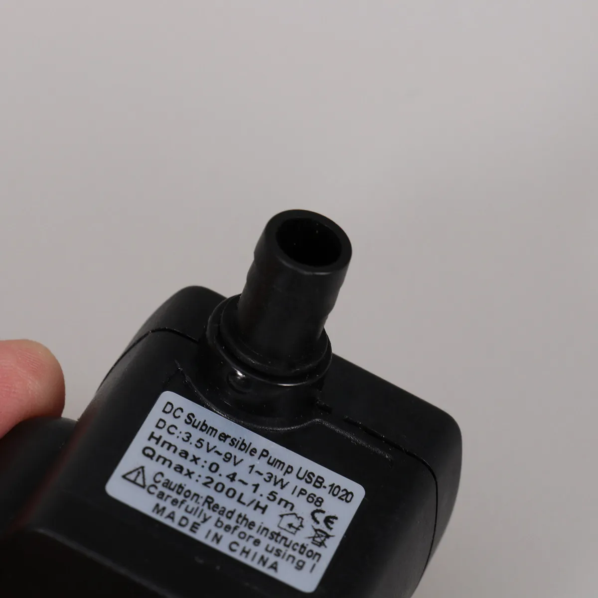 

USB-1020 Мини USB бесщеточный погружной водяной насос черный с регулируемым потоком для аквариума, фонтана, пруда, 5В-9В 3Вт