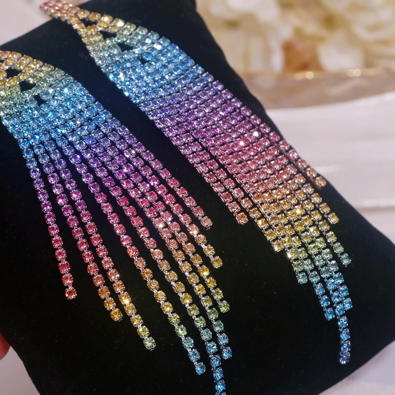 New Trendy Colorful Rhinestone Tassel Dangle Earrings for Women Statement Wedding Party Jewelry Shine Crystal Long Drop Earrings