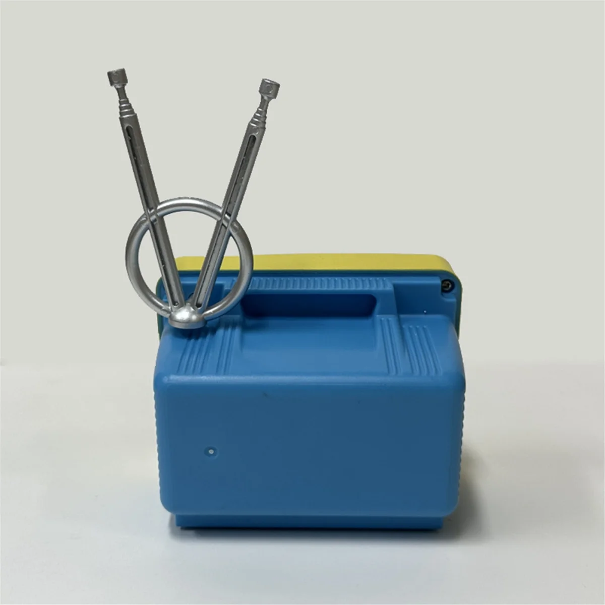 Retro TV Game Console 3.0 Inch Handheld Game Player Built-in 339-In-1 C3 Classic Games Mini Pocket Gamepad for Kids Gift