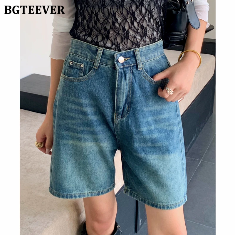 

BGTEEVER Vintage Straight Female Denim Shorts Summer Pockets Ladies Jeans Shorts