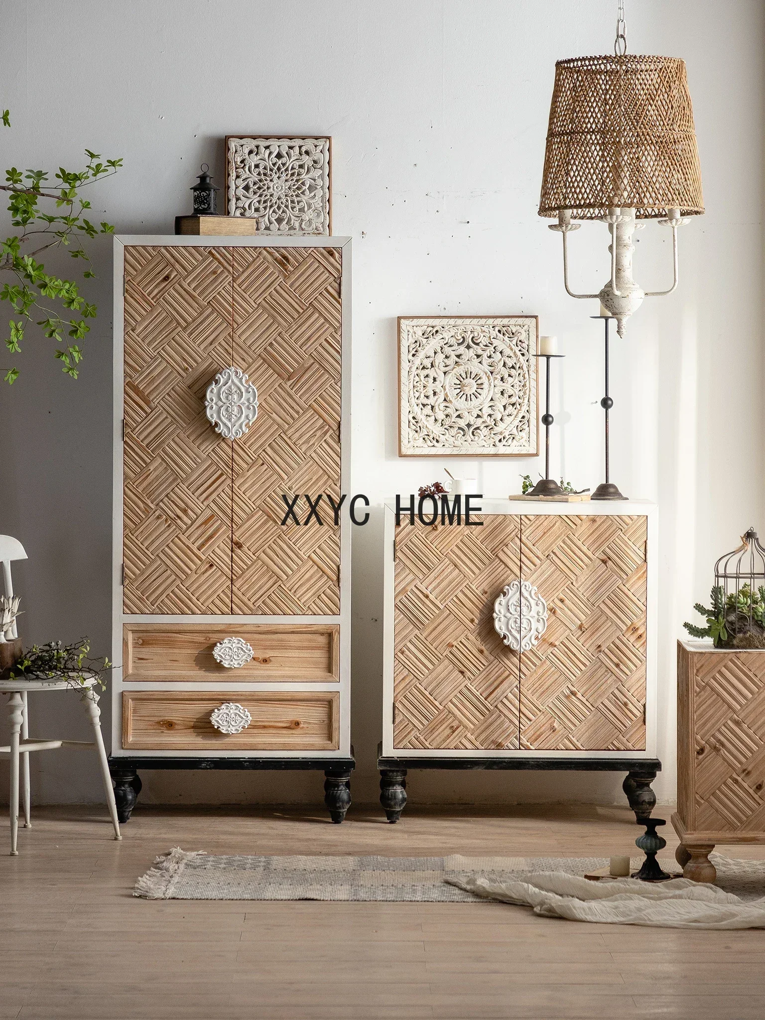 

Ретро-шкаф для хранения из массива дерева: витрина для гостиной и гардероб для спальни