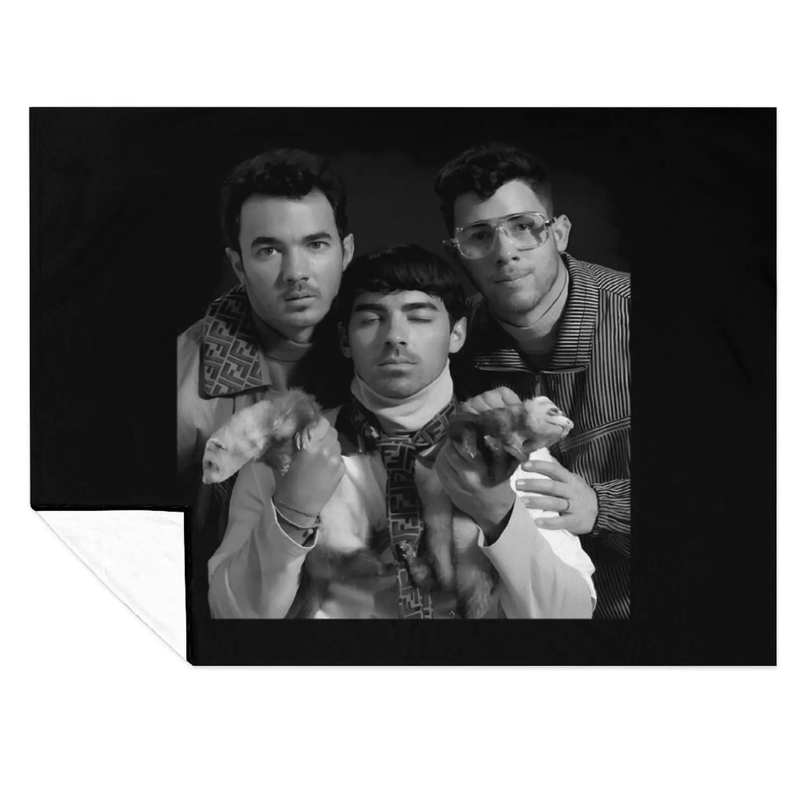 

Joe Jonas Band Five Album One Night The Tour Merch Jonas Brother Throw Blanket Soft Plaid Polar Bed Extra Large Throw Blankets