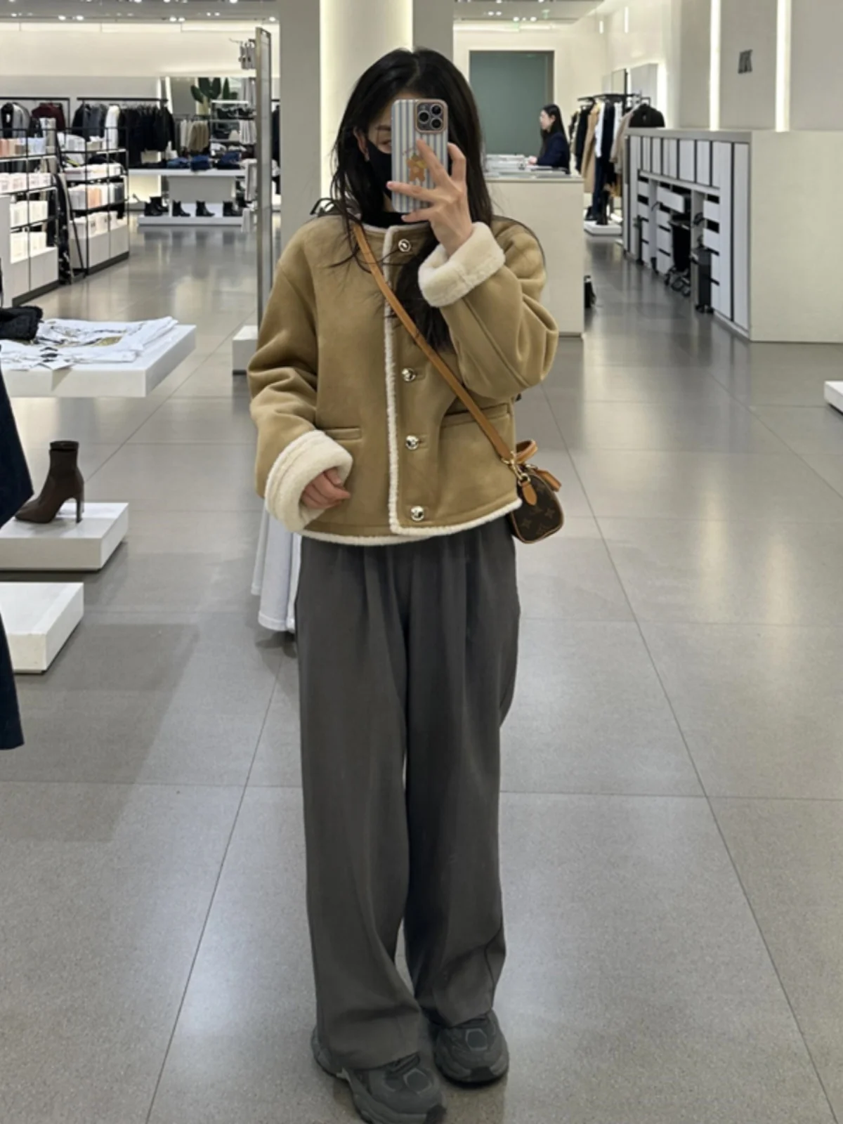 Early Winter Brown ort eepskin Suede Jaet Women's Thiened Warmth Inteated Leather Fur Coat Braided Corduroy Quilted