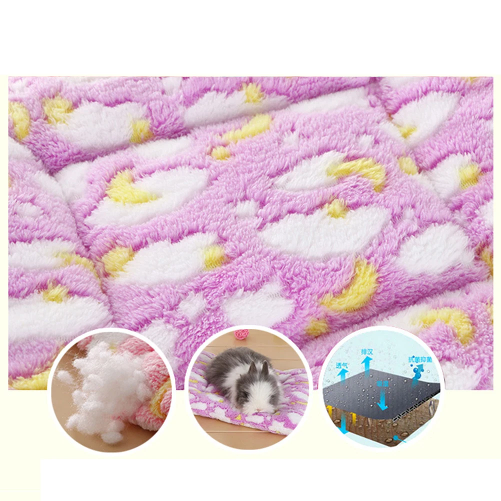 

Small Animal Mat Guinea Pig Hamster Bed Soft Fleece Pet House Cushion Machine Washable Easy Clean Small Pets Home Nest Pad