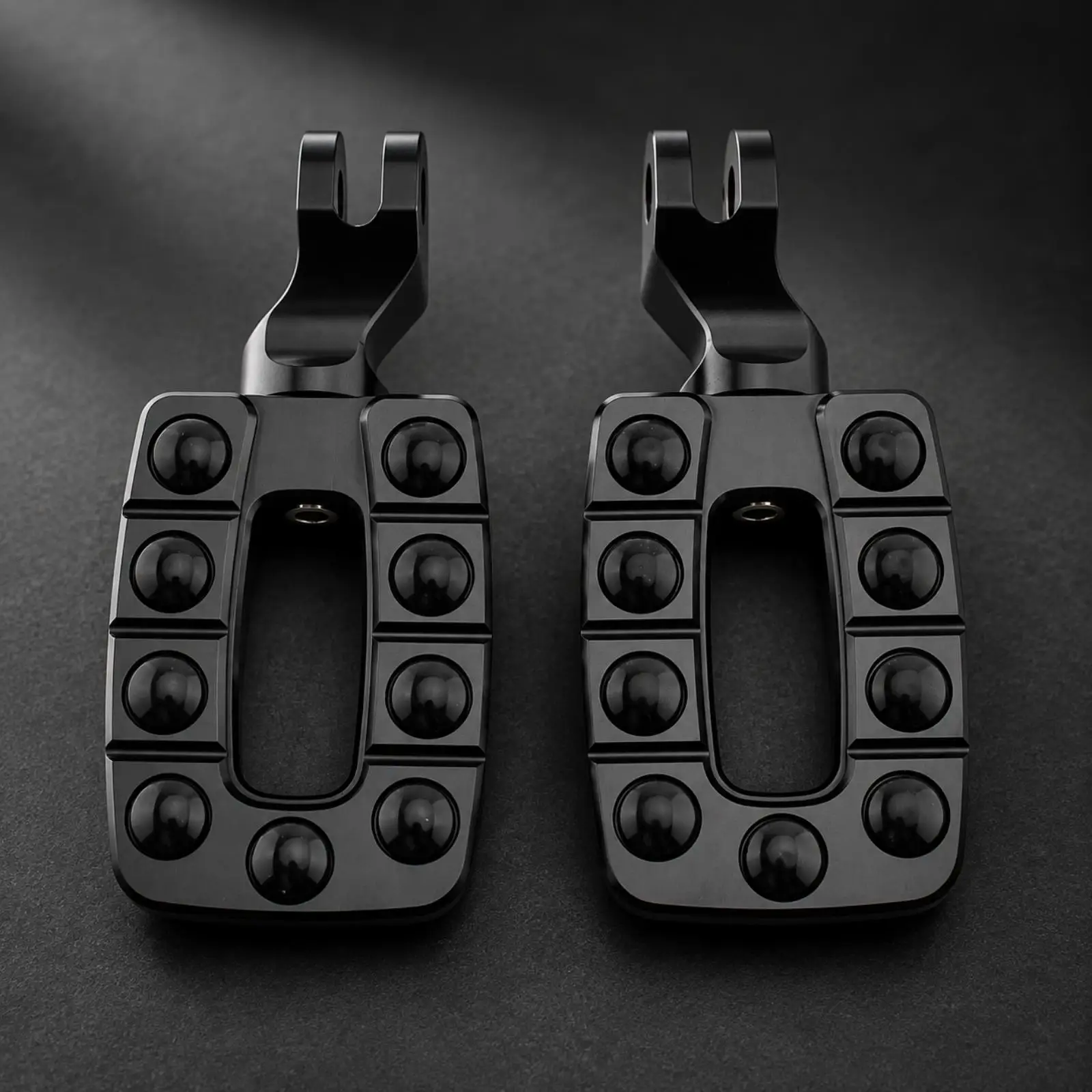 Aluminum Alloy Motorcycle Foot Pedal with Rubber Traction Inserts for British Bike Restoration and Custom Builds