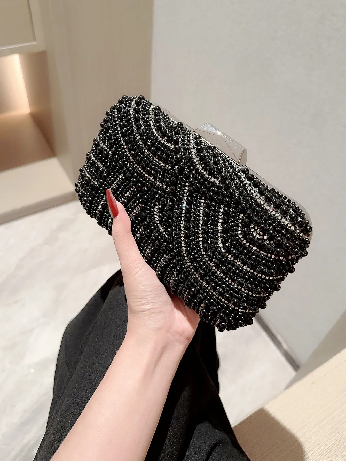 Luxury Pearl Beaded Bags For Women Evening Clutch Handbag Lady Elegant Wedding Messenger Purse Women Crossbody Chain Bag