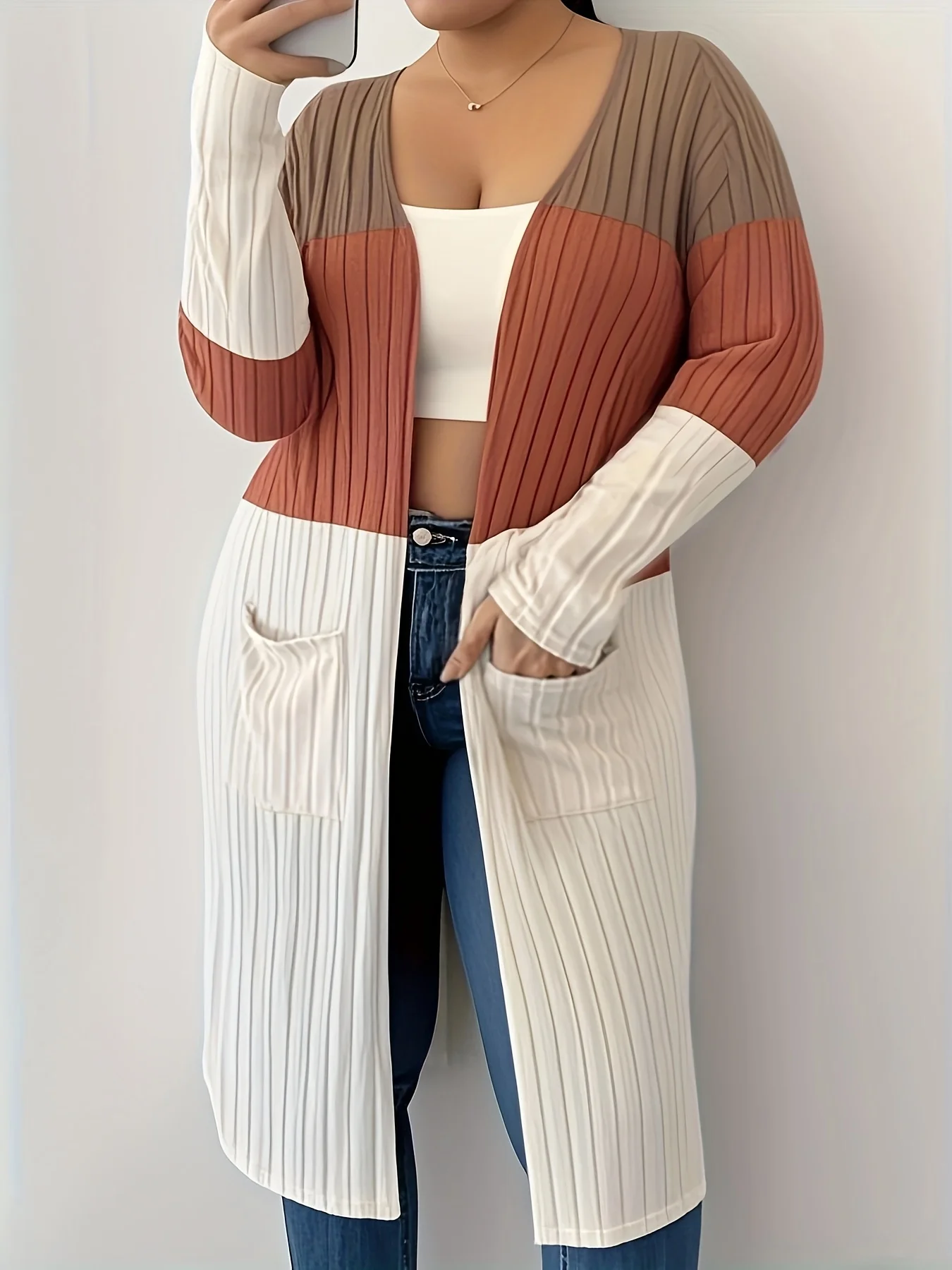 

A large-sized women's versatile and fashionable spring and autumn coat, a casual long-sleeved cardigan