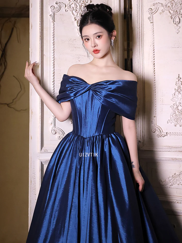 Abiti da festa da sera con spalle scoperte per donna Abito da sposa a trapezio in raso azzurro di lusso leggero da ballo 2025 Abito elegante per occasioni formali