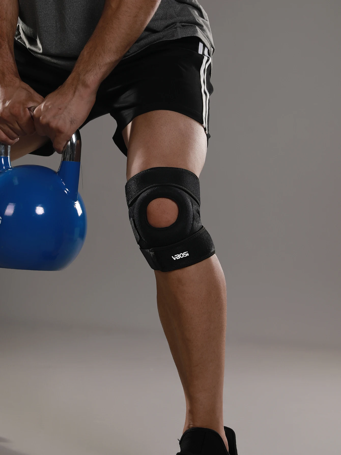 1 Piece Women Men Adjustable Knee Support Patellar Protection with Breathable Holes for Basketball Running Weightlifting