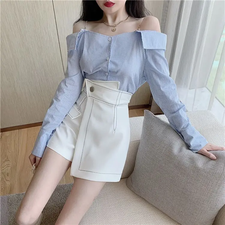 Pantaloni gonna corta irregolare 2025 Summer Women's Design Sense Vita alta Pantaloncini a gamba larga