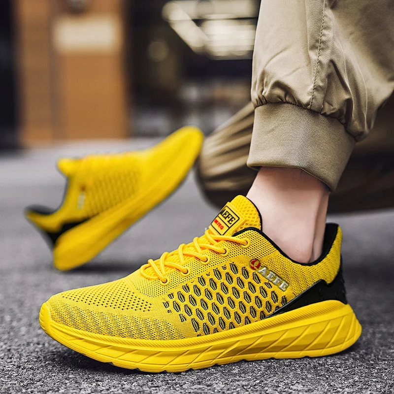 High Quality Mens Running Shoes Large Size 46 47 Breathable Mesh Tennis Sports Shoes Men Fashion Yellow Ultralight Male Sneakers