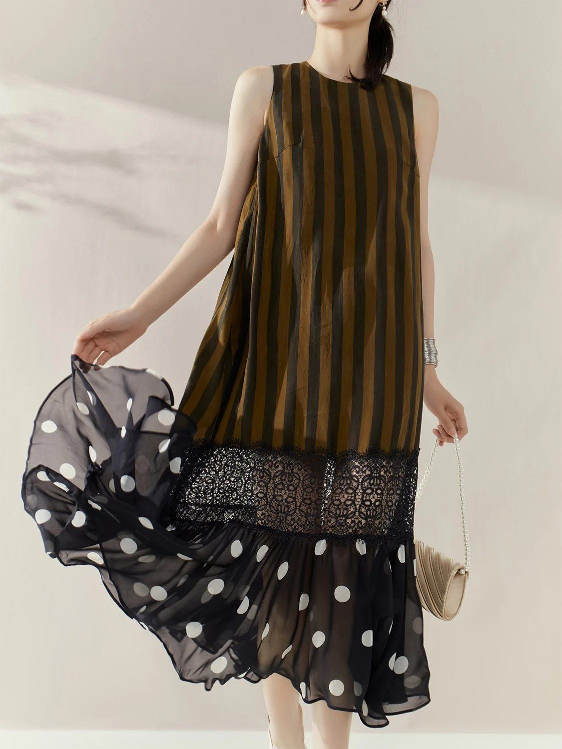 الفرنسية أنيقة الرجعية عارضة عطلة الصيف فساتين جولة الرقبة أكمام مخطط نقطة الدانتيل الربط مزاجه فستان طويل المرأة