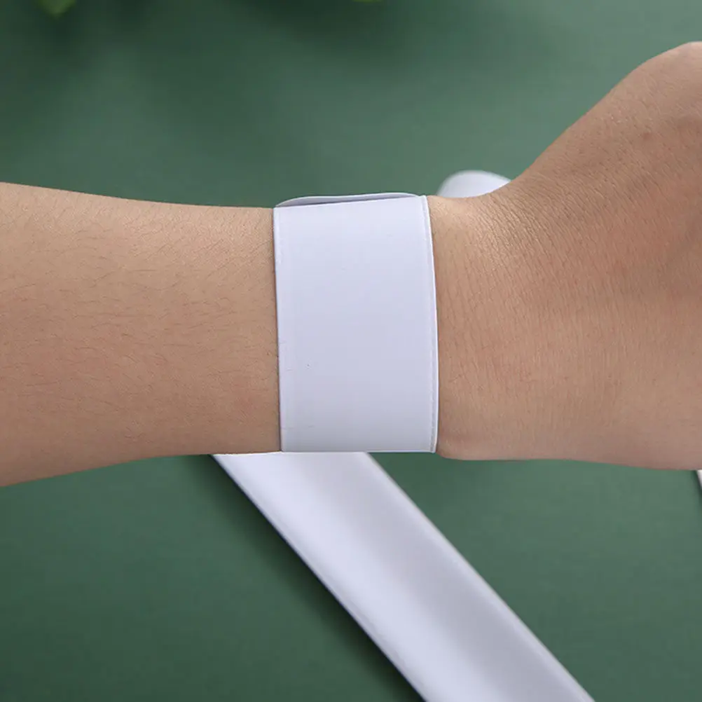30Pcs White DIY Slap Bracelets Blank Wristbands Party Favors Graffiti Snap Bands Festival Carnival Supplies Blank Slap Bracelets