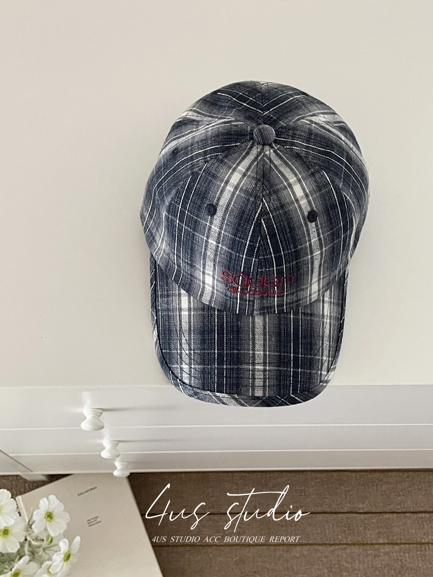 Retro peaked cap women's new curved brim deep top embroidered letter baseball cap men show small face 4