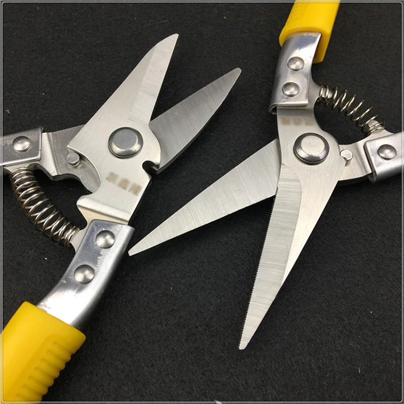 Hoof Trimming Shears for Sheep Goat Hoof Trimmers Multi-Purpose Carbon Steel Pruning Shears for Florists and Home Gardeners