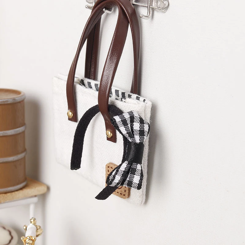 Mini poupée avec serre-tête à nœud, accessoires pour cheveux de poupée, décoration de scène de maison de poupée, jouet de déguisement pour poupées, jouets de jeu d'imitation - Jouet