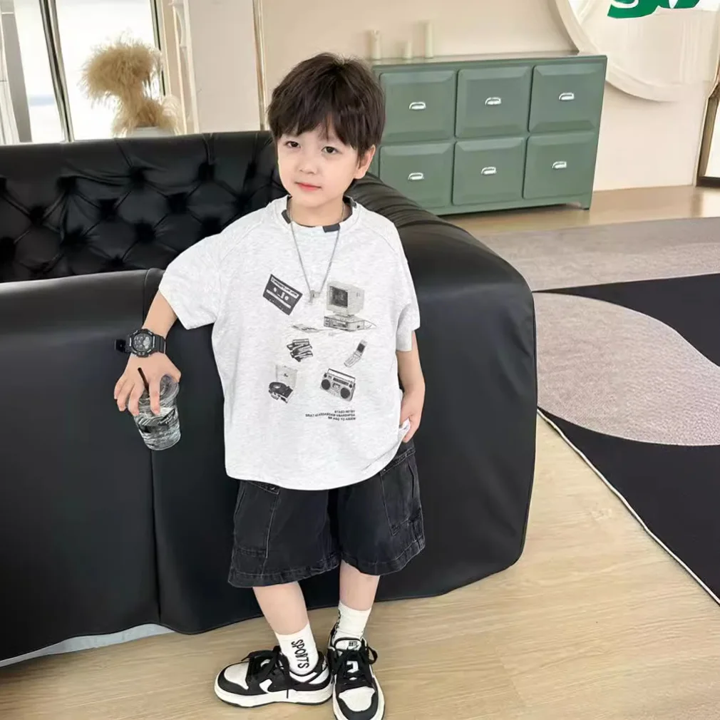 Childrens T-shirt 2024 Summer New Casual Fashion Solid Color Printed T-shirt Loose and Comfortable Childrens Clothing