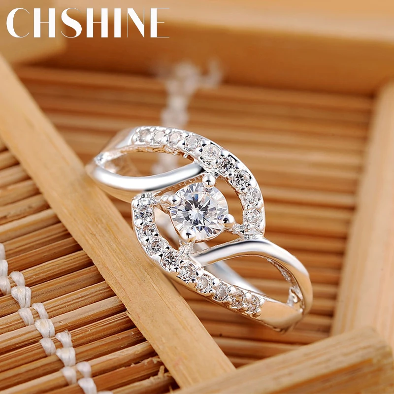 Nowa odzież uliczna 925 Sterling Silver Shiny Zircon Diamond Rings Dla kobiet Prezenty ślubne Pierścionki zaręczynowe z drobną biżuterią