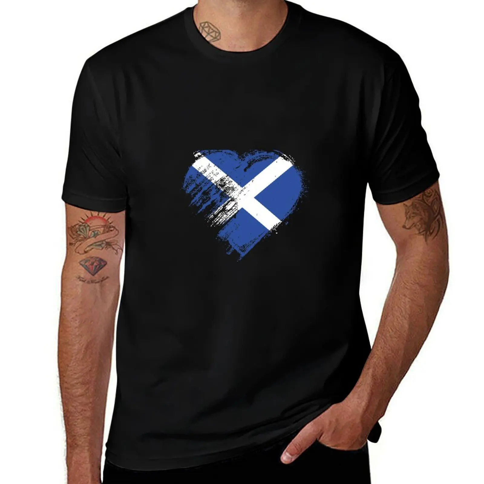 Grungy I Love Scotland [Saltire] Heart Flag T-Shirt Festive Simple T-Shirt