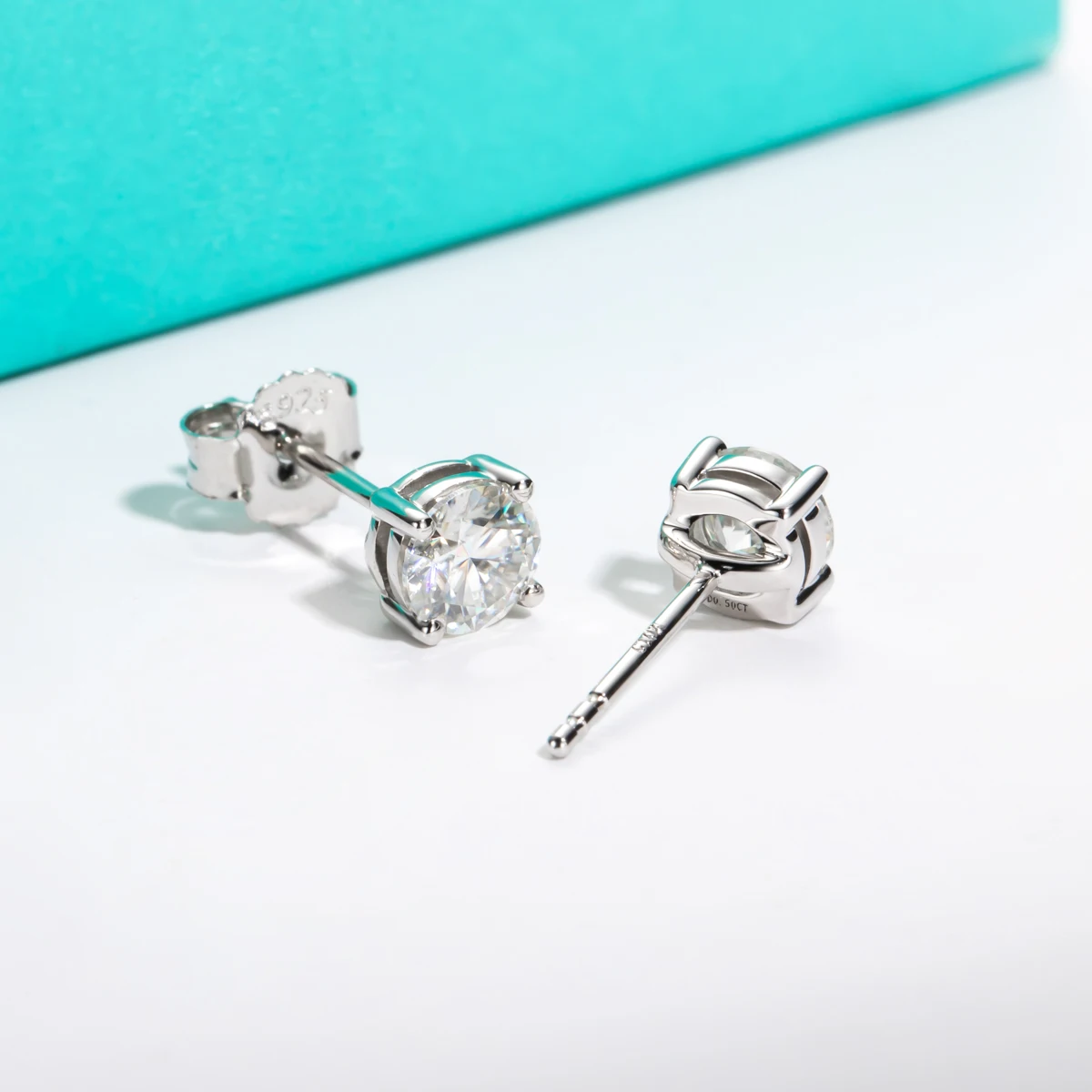 Thumbnail 3 - #89 Latest Moissanite Stud Earrings Offers