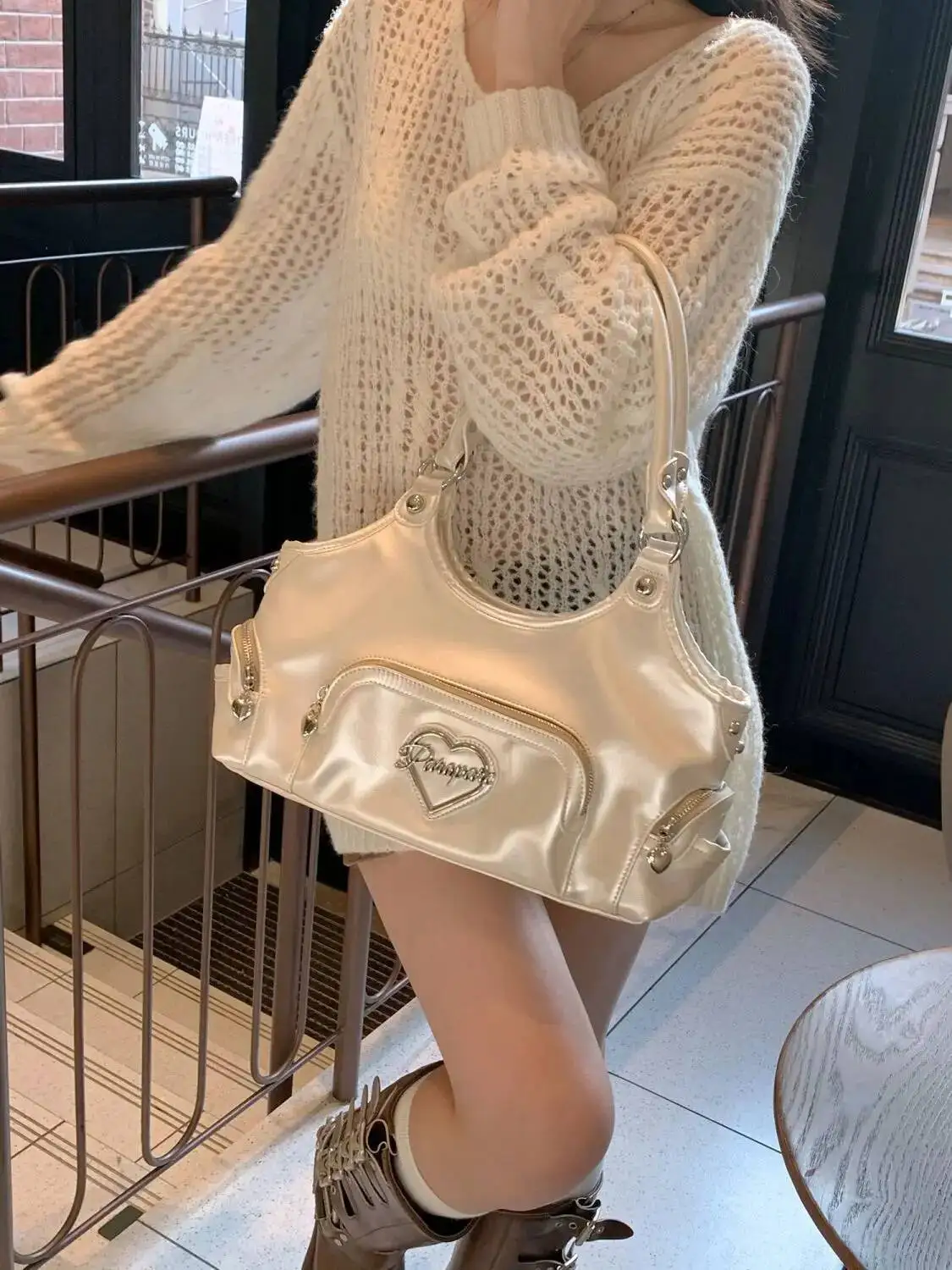 

Bloom Fairycore Aesthetic Y2k Women Hot Girls Versatile Chain Chic White Underarm Bag Purse Female Haruku Sweet Handbag