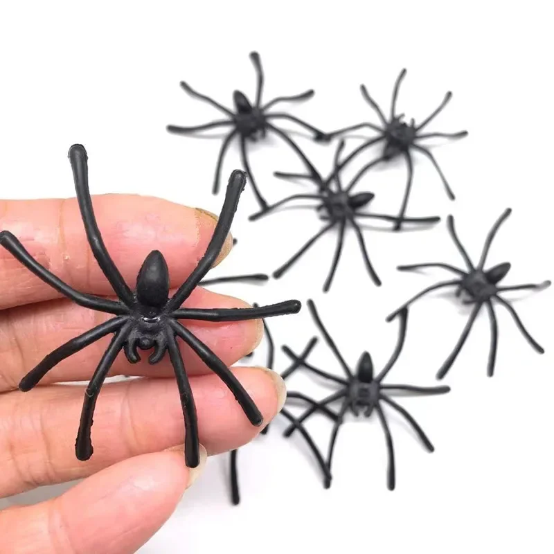 48 stks/set Halloween Gadget Mischief Speelgoed Plastic Kakkerlakken Joke Gags Speelgoed Spider Vleermuizen Skelet Grappig Speelgoed Partij Decoratie Props