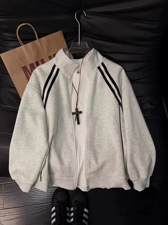 

Американский спортивный кардиган с цветными полосками и воротником-стойкой для женщин, весна-осень, свободный крой, повседневный стиль