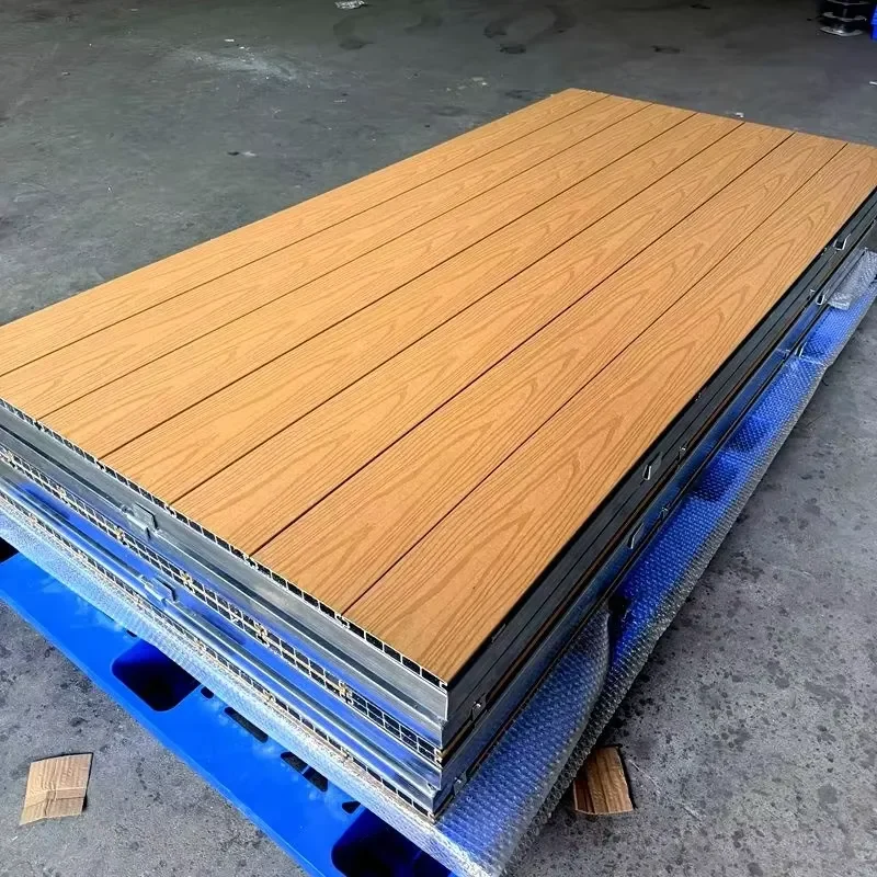 Adjustable Height Balanced Deck Flooring System 30Years Outdoor Weather Resistance for Backyards Parks Gardens Villas Second