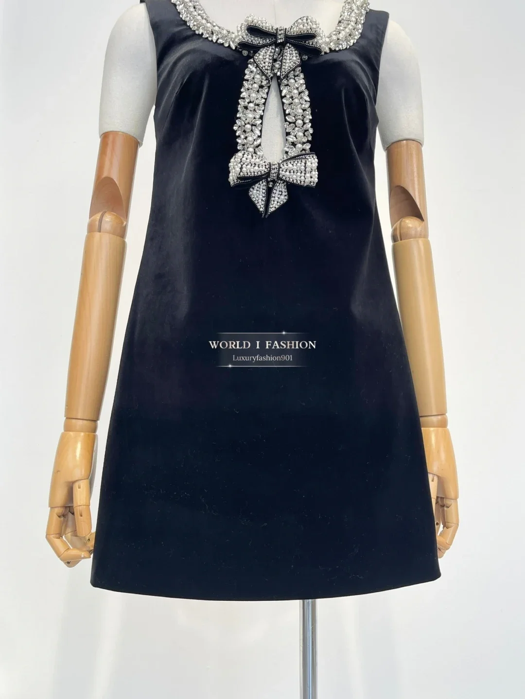 

Top Quality 2025 New Elegant Black Diamonds Sleeveless Mini Dress for Women