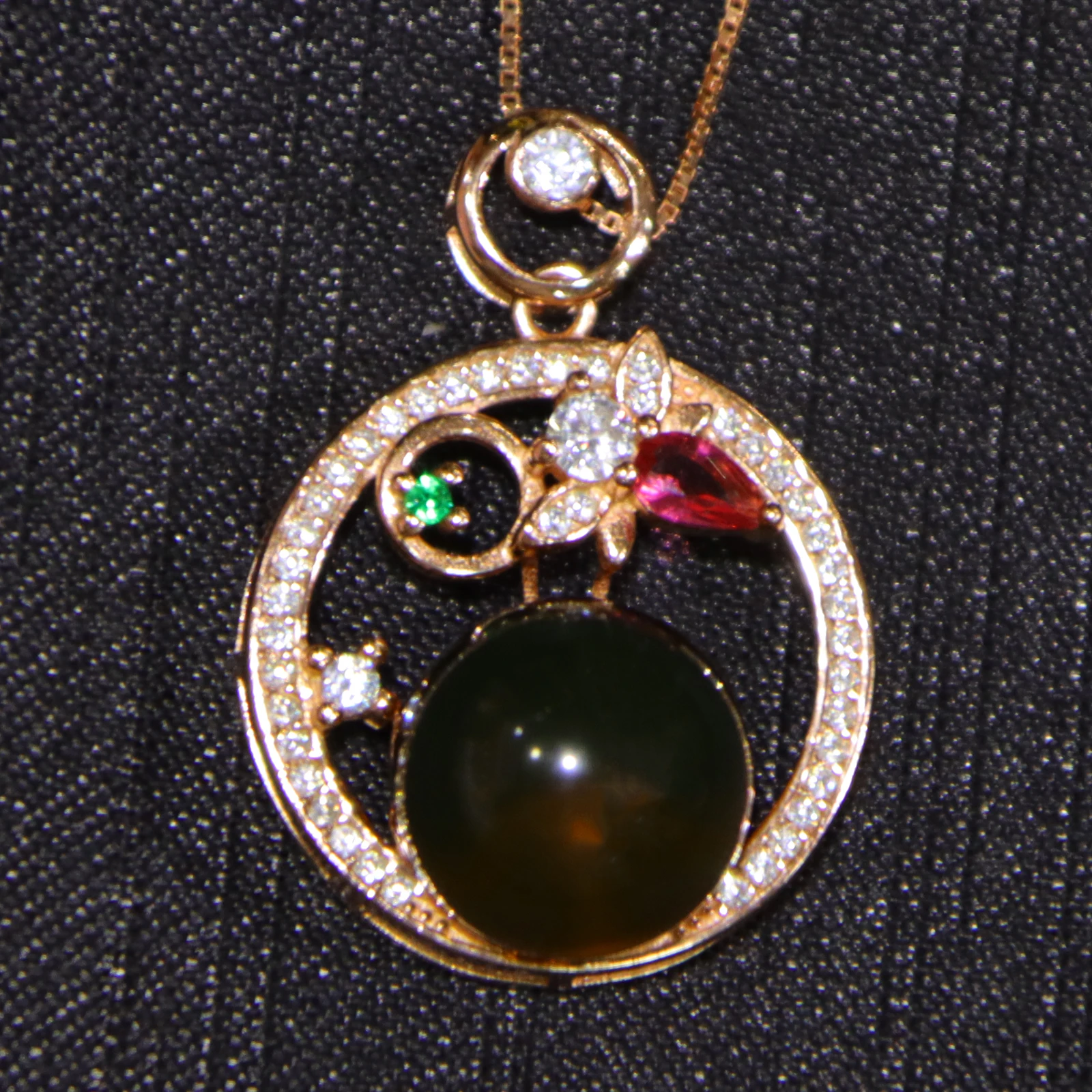 Naturalny meksykański niebieski bursztynowy wisiorek 12mm okrągły koralik wzór wieniec kwiatowy biżuteria ze srebra próby 925