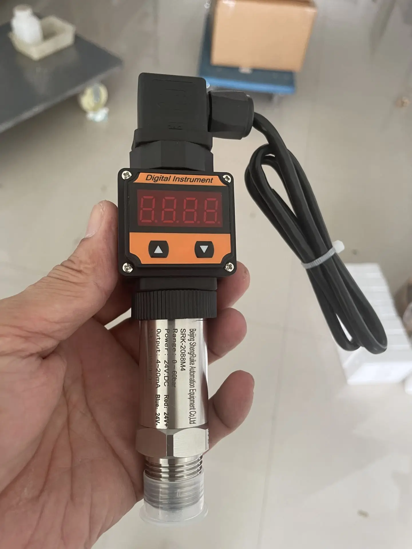 

High Temperature Hirschmann Integrated Hydraulic 4-20mA 0-10V 0-5V Output Output Display Pressure Transmitter