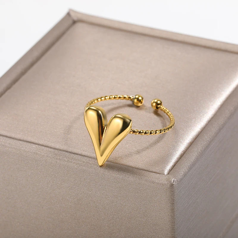 Kostenloser Versand Glatte Herzringe für Damen und Herren Edelstahl Goldfarben Verstellbarer Herzring Hochzeitsschmuck Geschenke