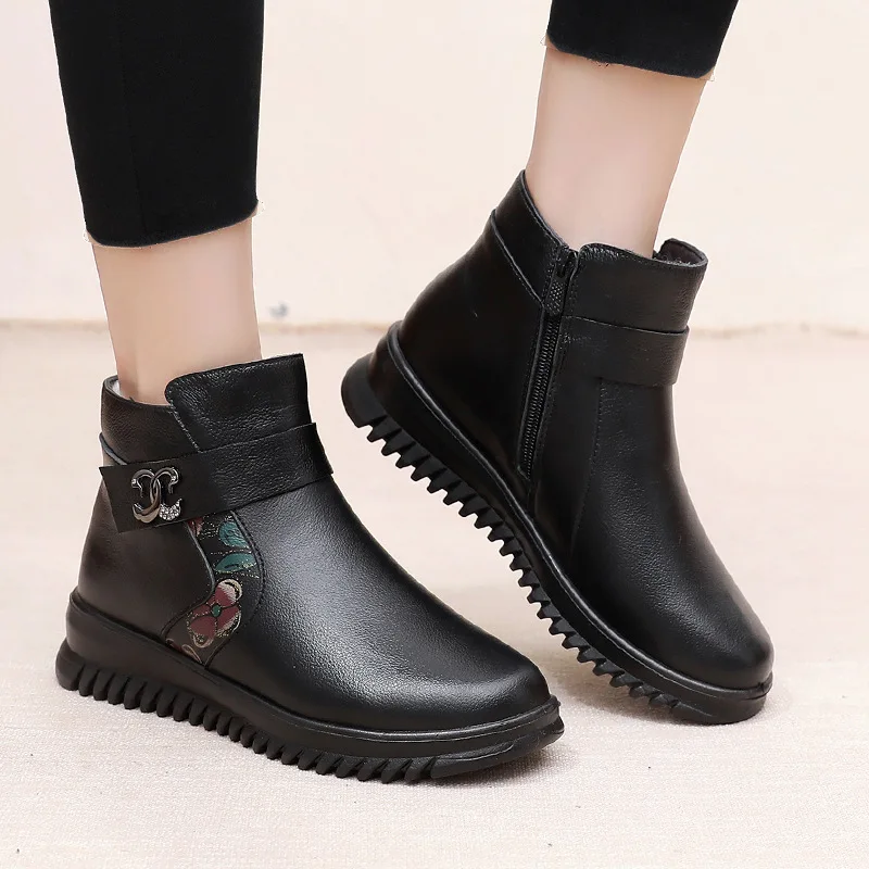 GKTINOO Fashion Winter Women Genuine Leather Ankle Boots Female Thick Wool Warm Snow Boots Mother Waterproof Non-slip Booties