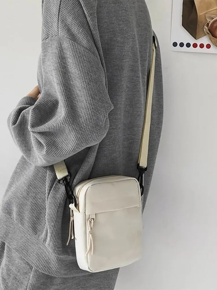 2023 Nylon Shoulder Crossbody Bag New Fashion Trend Sports Crossbody Bags for Men and Women