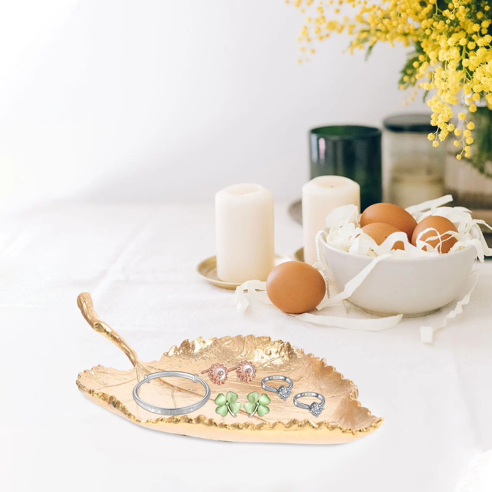 1Pcs Leaf Shaped Jewelry Holder Design Cosmetics Storage Plate Rings Necklaces Earrings Organizer Household Decor