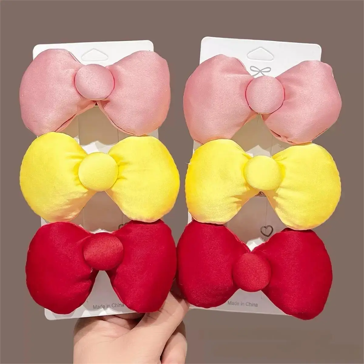 Vielseitige Haarspange mit süßer Schleife für Damen | Süßes Mädchenhaar-Accessoire | Rosa/Rot/Gelb – Detail 8