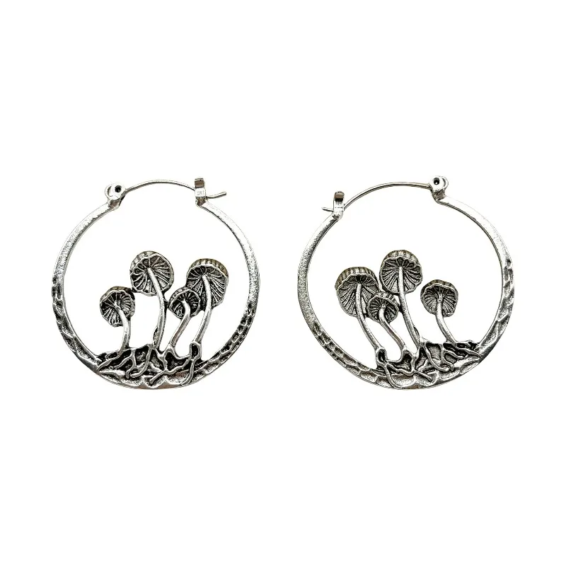Retro Mushroom Shaped Hollow Ring Hoop Earrings for Women Men Personalized Silver Color Metal Party Daily Jewelry Accessory Gift