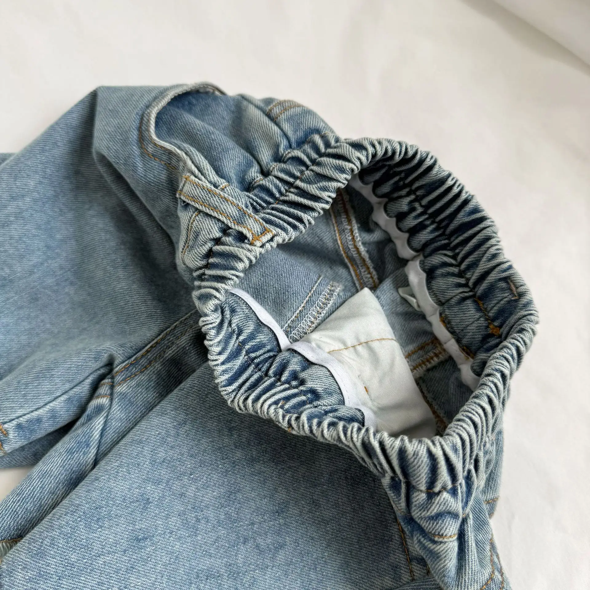 2026 Summer New Children Frayed Jeans Shorts For Boys Girls Loose Casual Shorts Kids Raw-edge Denim Shorts Baby Clothes