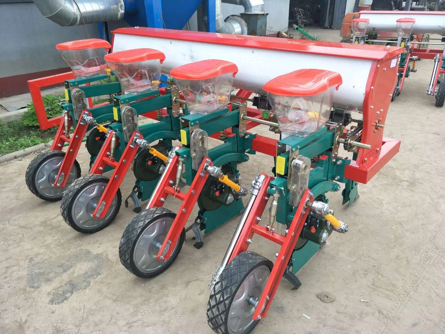 

【Hot】Farm Seed Planter Machine Tractor 3 Point Mounted beans Seeder Maize Planter Machine