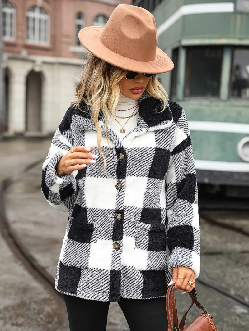 Autumn and Winter New Women\'s Polo Collar Long Sleeved Mid Length Checkered Single Breasted Double Sided Velvet Casual Coat