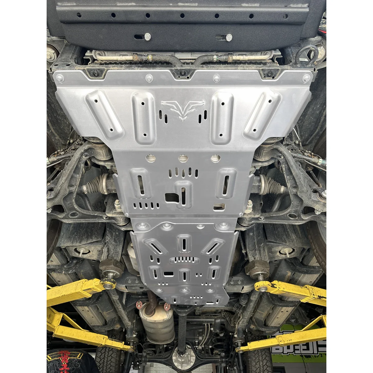 Горячие продажи BAIC BJ40 BJ41 BJ60 Аксессуары 4X4 Al-Mg Alloy Off-Road Skid Plate System Новый выпуск!