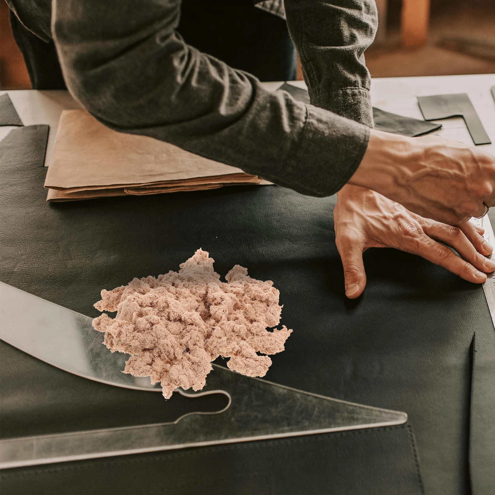 

50G Handmade Cowhide Scraps Ideal For Diy Leathercraft Projects Durable Vegetable Tanned Soft Natural Pieces For