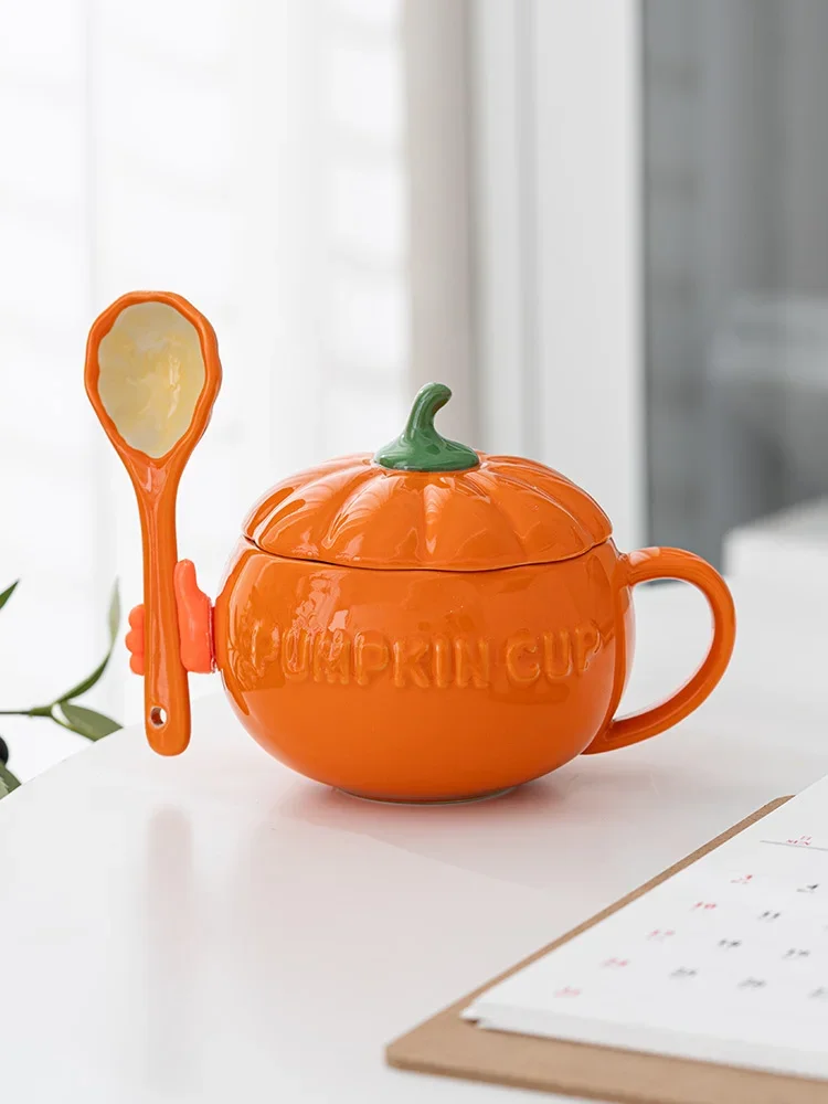 

Pumpkin cute cup ceramic spoon with lid breakfast cup oat cup student tea water household mug set