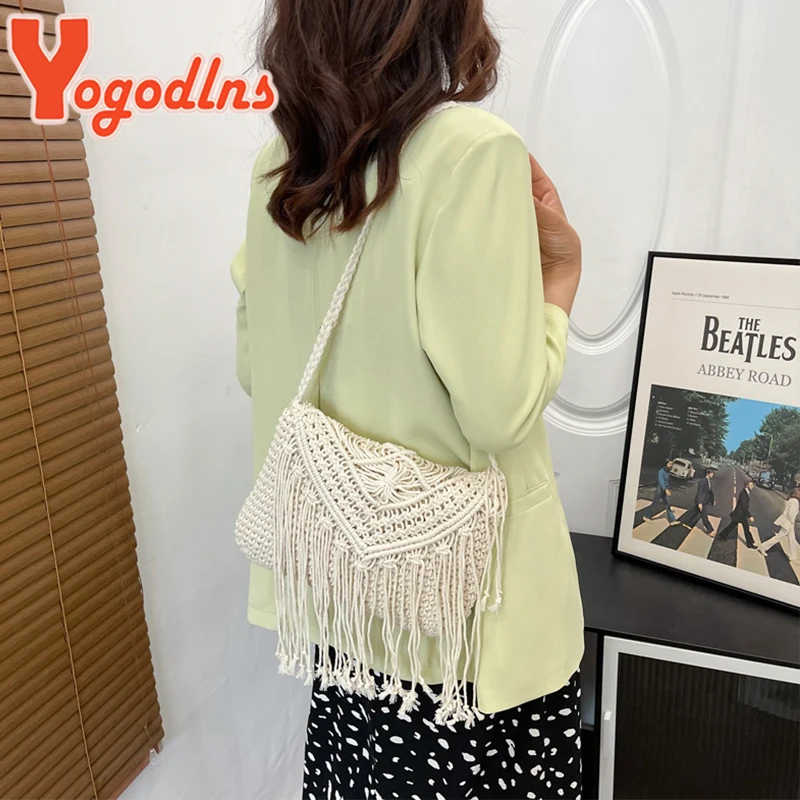 SummerTassel Straw Bag Women Handmade Woven Shoulder Bag Summer Kintted Beach Bag Vacation Lady Shoulder Bag Phone Bag