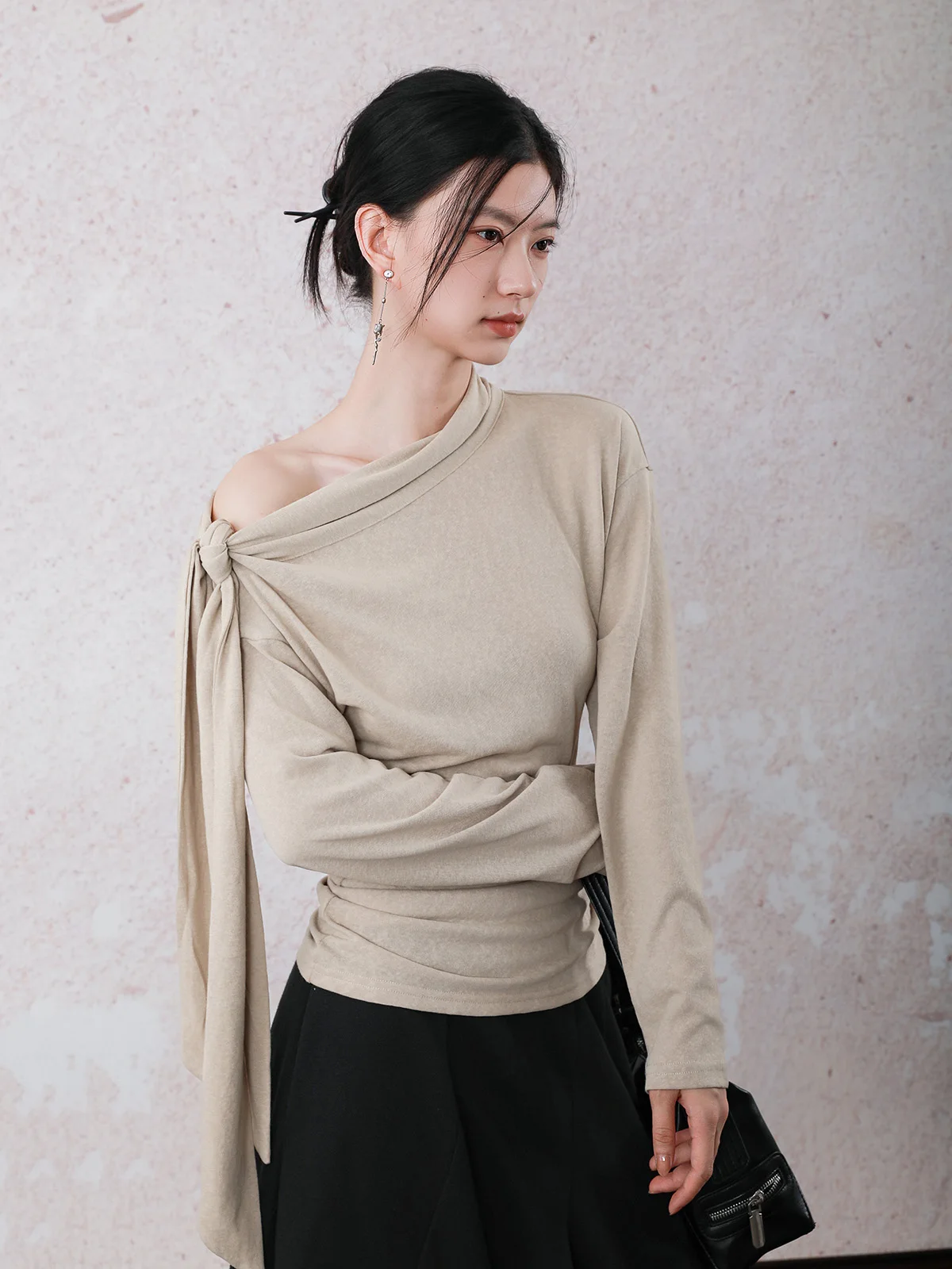 

Ele Long Sve One oulder Binded Top in Milk Tea Color for Women Autumn Winter Cotton Polyester Blend round Missing