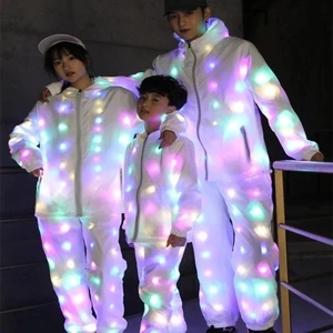 LED -LED -Rave -Jacke für Erwachsene und Kinder, Tanzperformance mit Kostümkleid, Flash -LED -Leuchten, wasserdichte Kleidung, cool 10 Hauptverkäufe LED -Kleid - №5